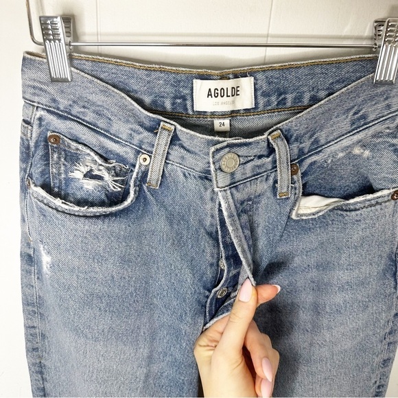 Agolde Fen High Rise Relaxed Taper Jeans in Wander 24 - Picture 9 of 13